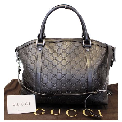 gucci leather shoulder bag.